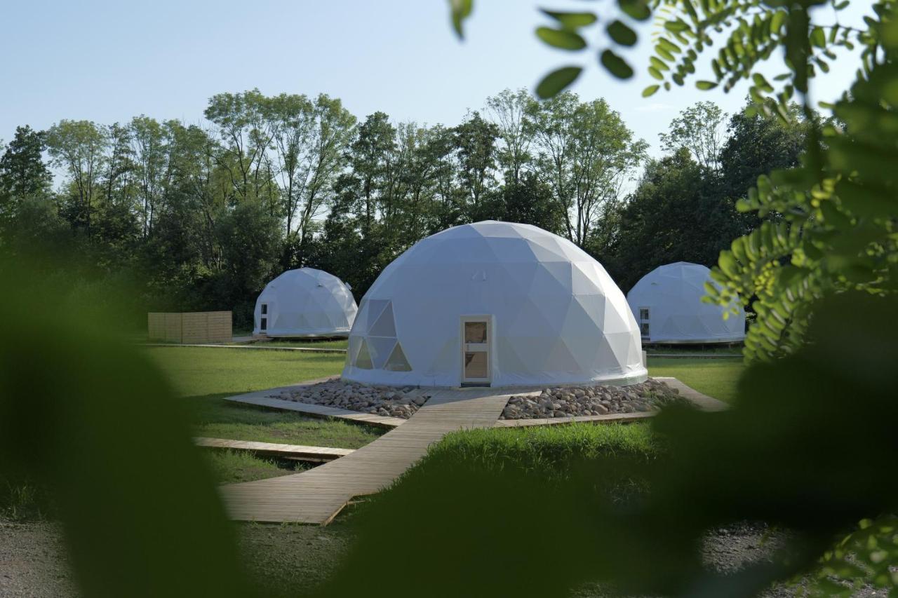 Glamping Resort Dolny Kamenec Экстерьер фото