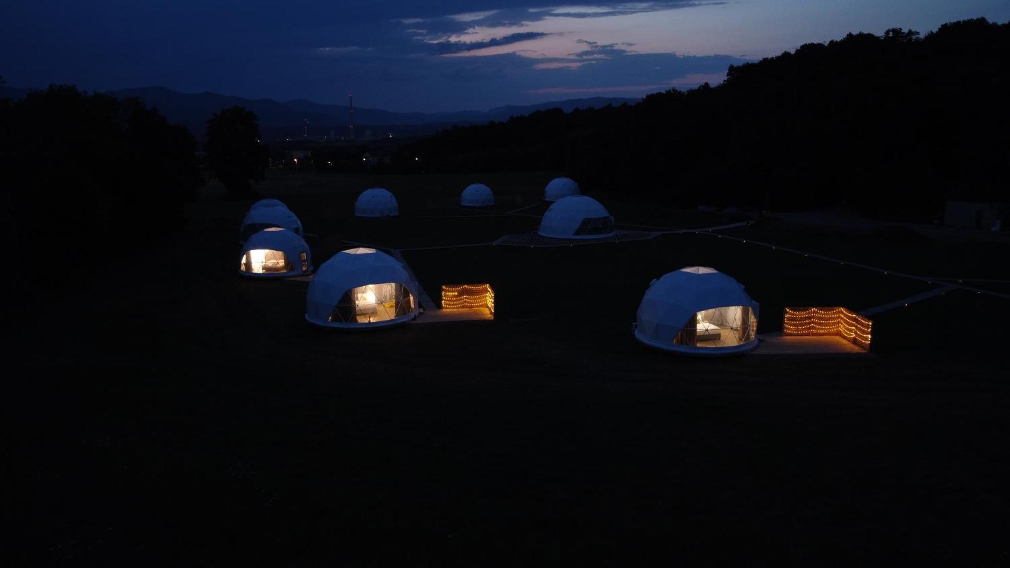 Glamping Resort Dolny Kamenec Экстерьер фото