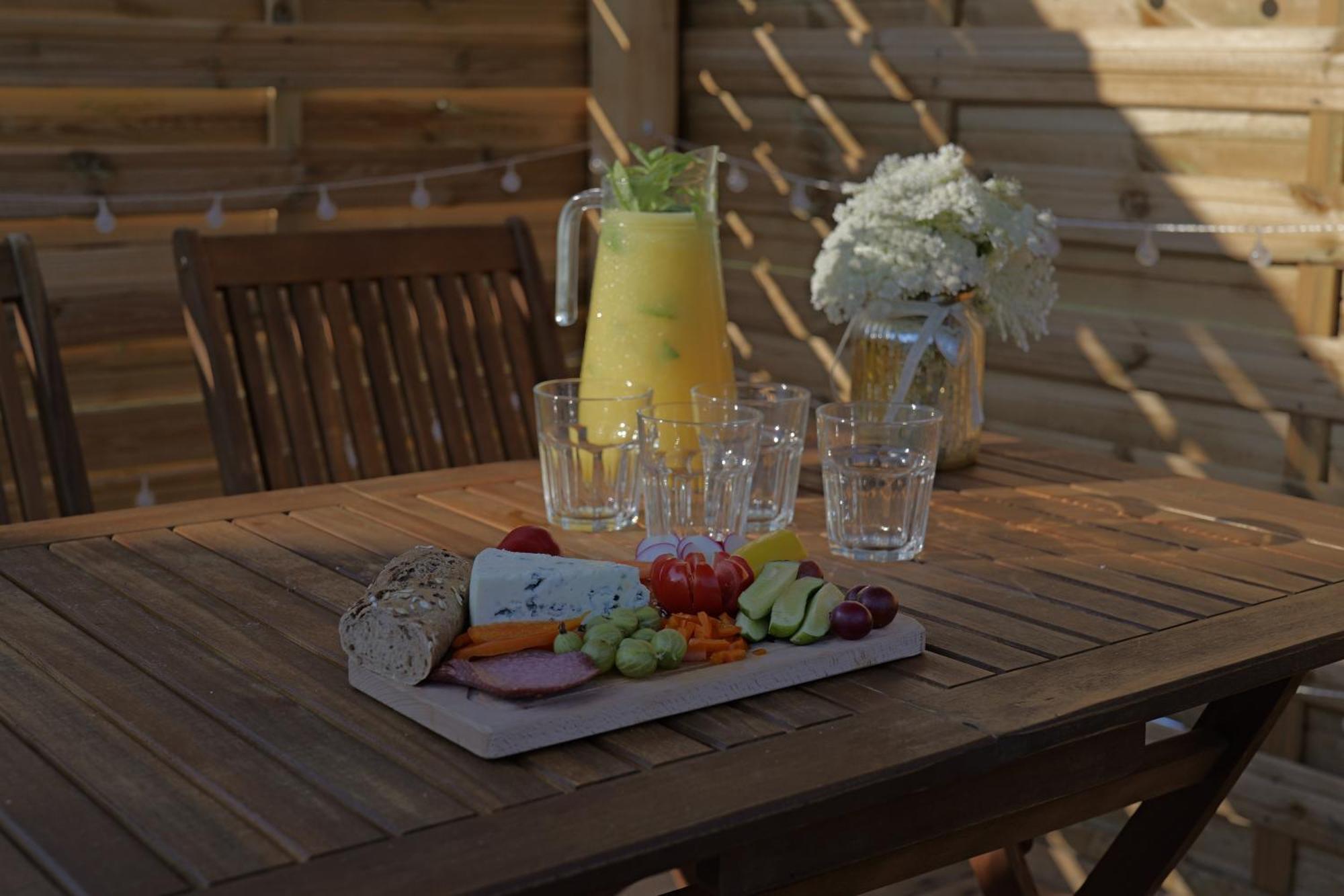 Glamping Resort Dolny Kamenec Экстерьер фото